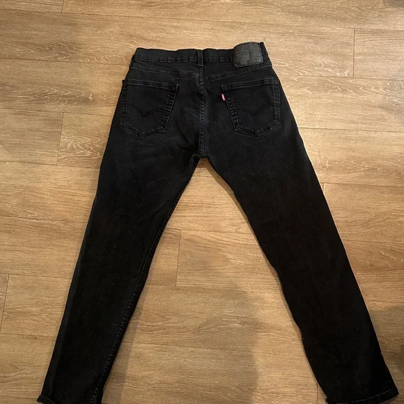 Men's Black Levi 29 x 30 Jeans - Picture 2 of 3